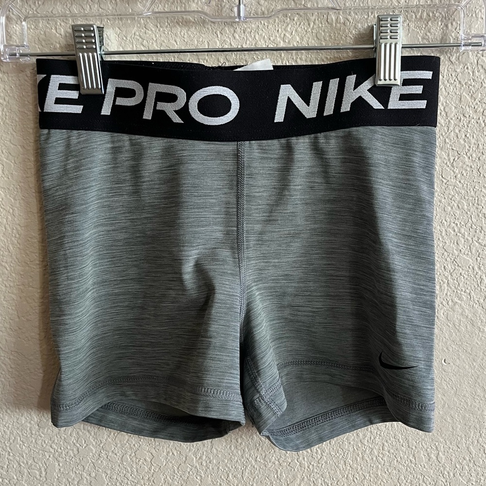 nike pros